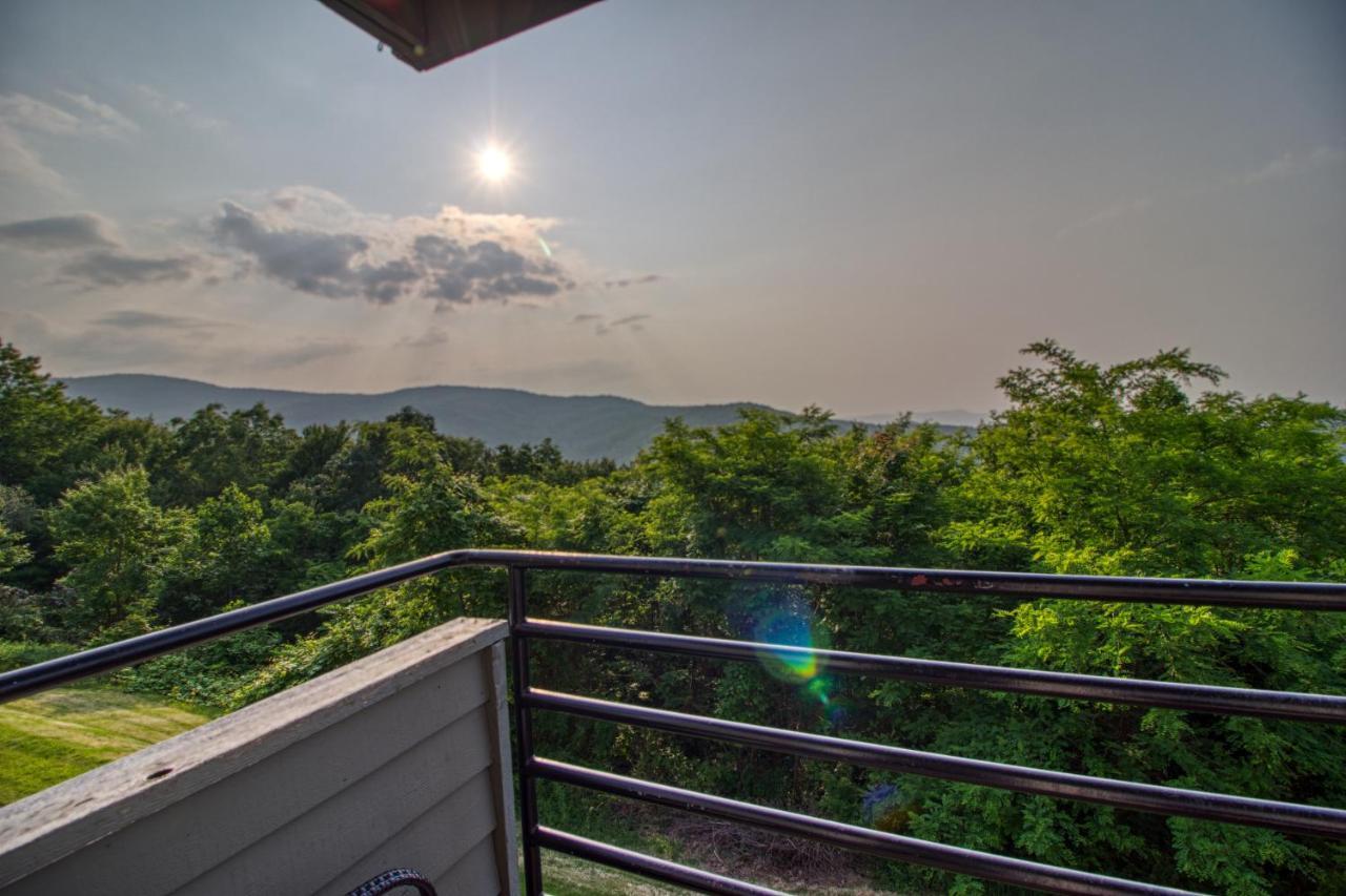 Breathtaking Sunsets, Views, Pool, Heaven Awaits! Villa Gatlinburg Dış mekan fotoğraf